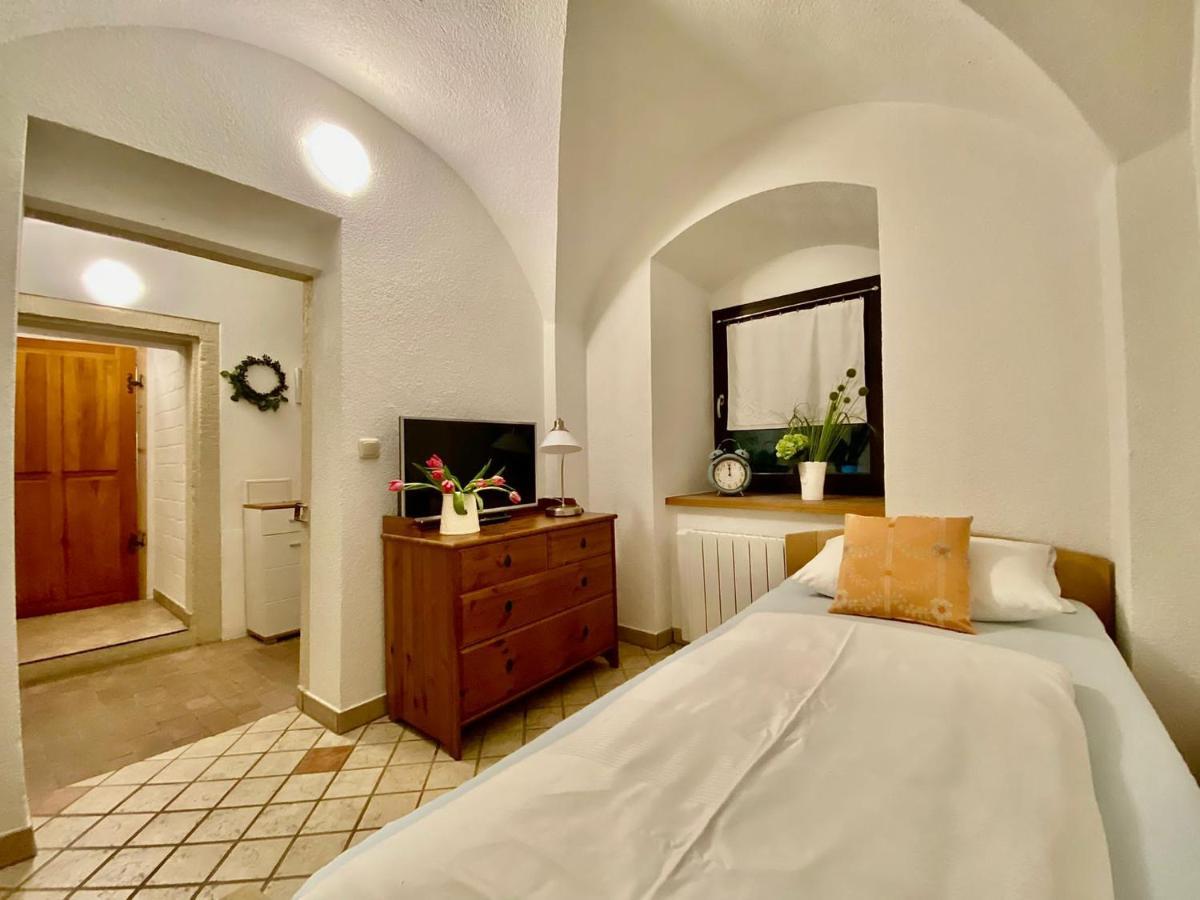 Ferienwohnung Am Weinberg Meißen Exterior foto